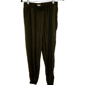 garage - forest green jogger sweatpants lightweight